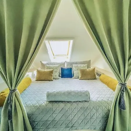 Skygarden - Luxury Penthouse With Private Jakuzzi Gym Sauna * Budapest