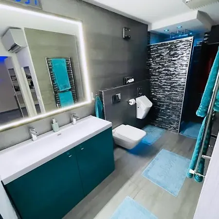 Apartment Skygarden - Luxury Penthouse With Private Jakuzzi Gym Sauna Budapest